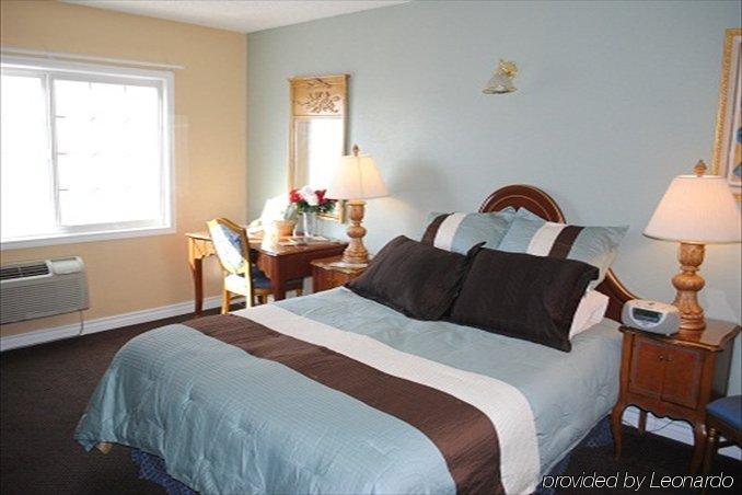 Travel Inn & Suites Victorville Oda fotoğraf