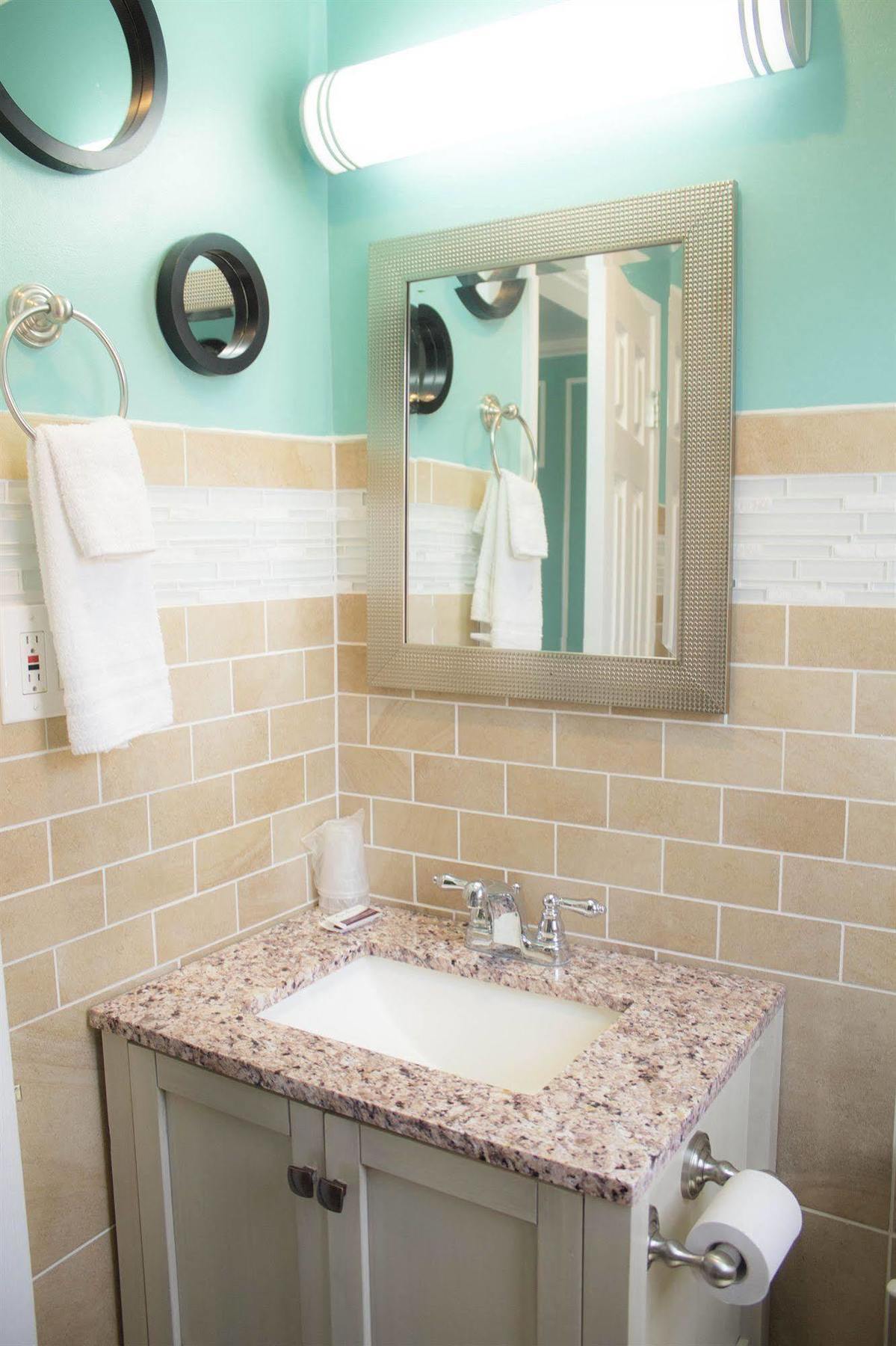 Travel Inn & Suites Victorville Dış mekan fotoğraf
